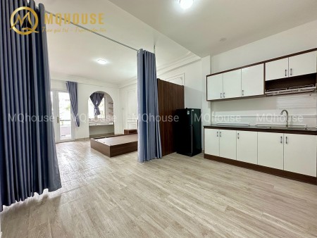 Căn hộ dịch vụ 1PN full nội thất, ban công thoáng mát gần sân bay Tân Sơn Nhất-Tân Bình, 45m2