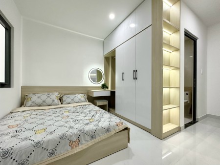Sẵn Studio full nội thất, Quận 10, gần Đh UEH, gần Sân vận động Thống Nhất, 30m2