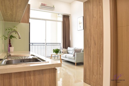 Cho thuê căn hộ chung cư ban công full nội thất gần Lotte, Phú Mỹ Hưng Q7, 30m2