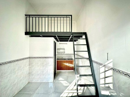 Cho Thuê Phòng Trọ, Nhà Trọ Tân Phú Ban Công Mới 100% Giá Rẻ Ngay Tân Sơn Nhì - ĐH Công Thương, 30m2