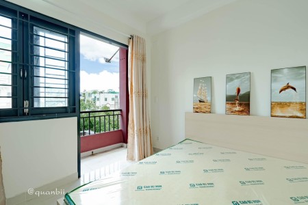 Cho thuê căn hộ Q1 ban công lớn đầy đủ tiện ích nguyễn căn cừ, 30m2