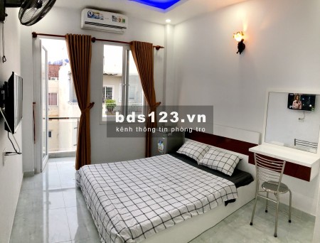 Phòng mới, full nội thất, an ninh. Gần sân bay, CV Gia Định, 30m2