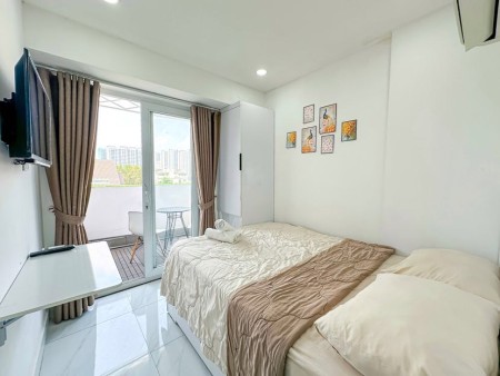 Căn hộ ban công rộng tách bếp siêu hot, 25m2