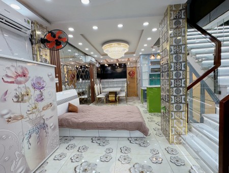 Trống sẵn, Studio full nội thất, Quận 8, gần Rạch Ông Lớn, gần Cầu Nguyễn Văn Cừ, 30m2