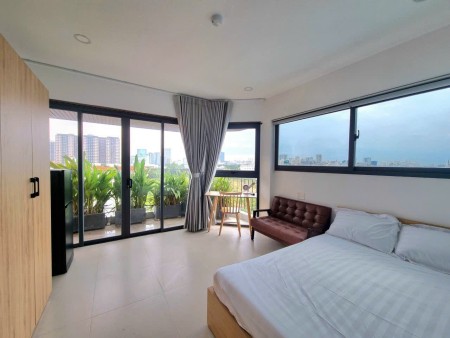 STUDIO ĐẦY ĐỦ NỘI THẤT BAN CỘNG SIÊU RỘNG TẠI LÝ PHỤC MAN Q7, KẾ BÊN PHÚ MỸ HƯNG, 30m2