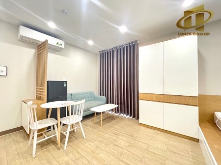 CHO THUÊ CĂN HỘ FULL NT 1 PN TÁCH BẾP BANCOL TẠI TRUNG TÂM Q7, 50m2