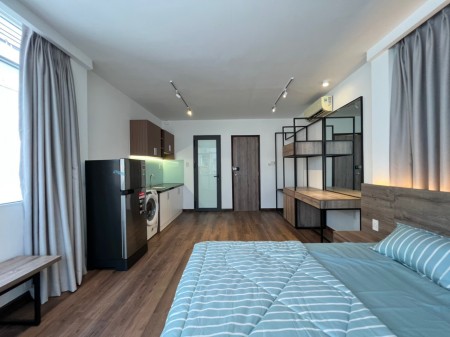 Cho thuê căn hộ Studio Mới Q1 full nội thất gần phố đi bộ Bùi Viện, gần đại học Văn Lang, 35m2
