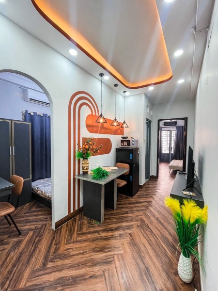 Cho thuê căn 2 phòng ngủ mới 100% , Ngã Tư Nguyễn Kiệm Quận Phú Nhuận, 45m2