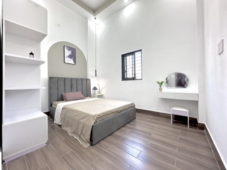 CĂN HỘ DỊCH VỤ 1PN LÂM VĂN BỀN Q7 GẦN LOTTE, ĐH TDTU, ĐH RMIT, 40m2