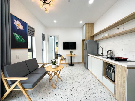 Căn hộ 1PN, ban công, Q3, gần chợ Tân Định, CV Lê Văn Tám, 45m2