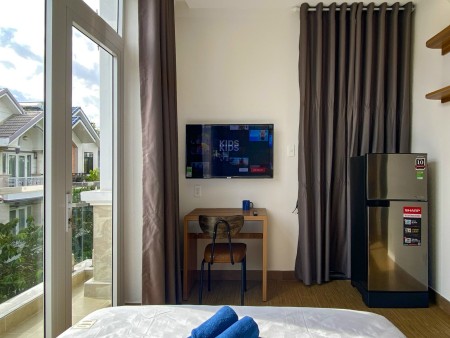 Căn Hộ Ban Công Ngay Khu Dân Cư Ven Sông 5p đi bộ RMIT, 40m2