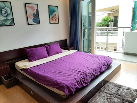 Căn hộ studio ban công, Q1 gần chợ Tân Định, CV Lê Văn Tám, 35m2
