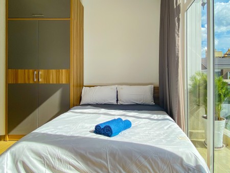 CĂN HỘ STUDIO BAN CONG, CỬA SỔ ĐÓN NẮNG FULL NỘI THẤT KDC VEN SÔNG Q7 GẦN ĐH RMIT, ĐH TDTU, LOTTE, 40m2