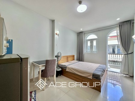 Căn hộ cho thuê Studio Bancon lớn Ngay trung tâm Quận 1, 40m2