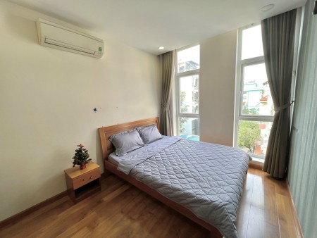 Trống căn hộ Cao Cấp đủ nội thất gần Sân Bay Q. Tân Bình, 45m2