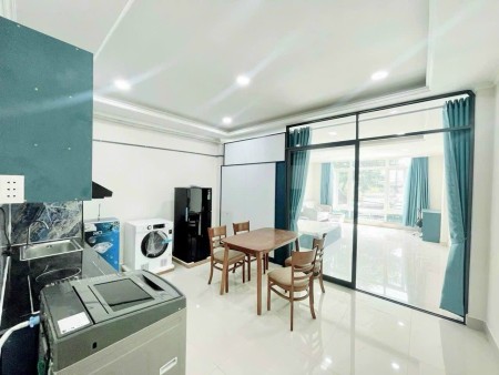 Cho Thuê Căn Hộ Ban Công Thoáng Mát Quận 1, 50m2