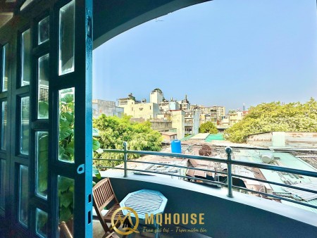 Cho thuê căn hộ studio ban công, Q1 gần chợ Tân Định, cầu Trần Khánh Dư, cầu Kiệu, 40m2