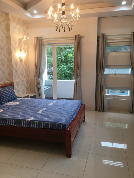 Căn Hộ 1 Phòng Ngủ Full Nội Thất Ban Công Lớn Thoáng Mát Rộng 40m2 Ngay Lotte Q7, 40m2