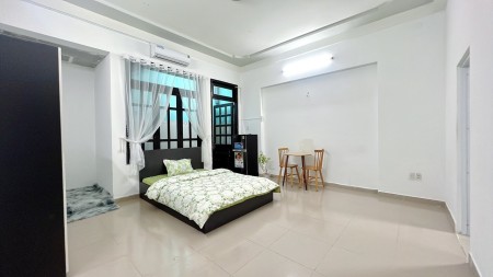 Studio Cửa sổ tách bếp 40m2 nagy CH Hoàng Văn Thụ, 40m2