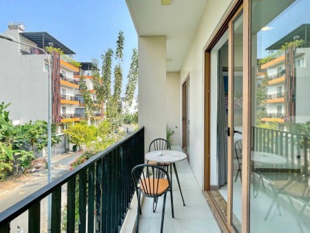 Căn Hộ 1PN Ban công cách Lotte Q7 chỉ vài phút đi xe, 30m2