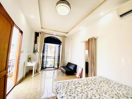 Studio Bancol tách bếp gần vòng soay Lăng cha cả, sân bay TSN, 30m2