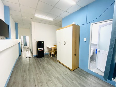 Căn 2PN Ban Công Phạm Phú Thứ Tân Bình Gần Trung Tâm, 45m2