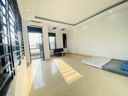 Phòng trống như hình Gần BIGC Trường chinh , bancol 45m2 giá ưu đãi, 45m2
