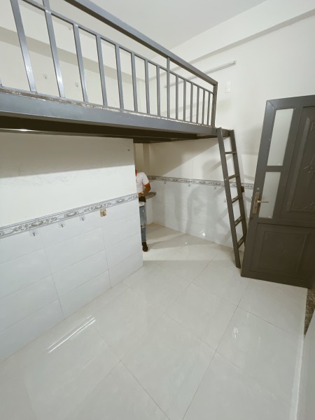 Trọ giá rẻ Tây Thạnh, Tân Phú ngay HUIT, Lê Trọng Tấn, Văn Hiến. Có Máy Lạnh giá rẻ tiện nghi., 25m2