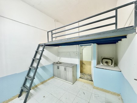 Phòng trọ giá rẻ gần lotte mart- Nguyễn Văn Lượng, 18m2