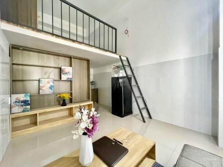 CHDV Full Nội Thất Mặt Tiền, Cửa Sổ,Thang Máy Ngay Hoà Bình Cách 5 Phút Về Đầm Sen, 30m2