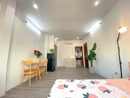 Phòng cao cấp Full nội thất khu vực Phường 4 Cộng Hoà ,Quận Tân Bình , 40m2