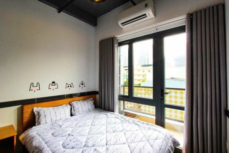 Căn hộ ban công view cực xịn Gần ngay ĐH RMIT, TDTU, Lottemart, khu dân cư Him Lam, Crescent Mall, 40m2