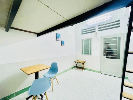 CHO THUÊ PHÒNG TRỌ THÂN NHÂN TRUNG , QUẬN TÂN BÌNH GIÁ SINH VIÊN, 25m2