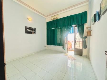 Phòng trọ giá rẻ ngay cầu vượt HHT_chỉ 3tr/tháng, 30m2