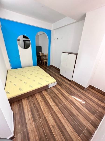 Căn hộ dịch vụ tách phòng ngủ, tách bếp rộng rãi full nội thất Q7 ️, 40m2