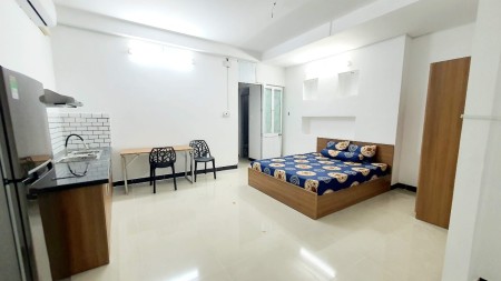 Cho thuê Studio có nội thất tại P.7 Tân Bình gần ngã tư Bảy Hiền, 30m2
