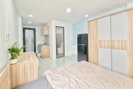 Studio 40m2 cửa sổ lớn gần ETown, LotteMart, gần sân bay TSN, 35m2