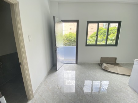  Phòng mới như hình , chỉ 3900 đường Ni Sư Huỳnh Liên, 35m2