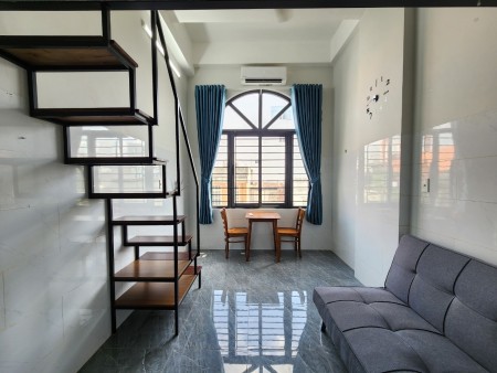 Duplex gác cao, rộng, thoáng ở được 4ng gần Lotte Mart, TDT, RMIT, Cầu kênh tẻ, 30m2