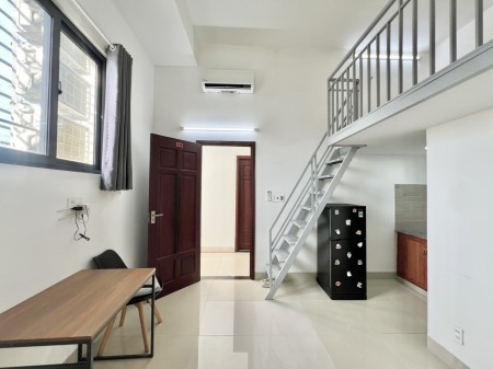 Duplex rộng full nội thất gác cao đứng được ngay sát chợ TDTU, RMIT Q7 ️️, 40m2
