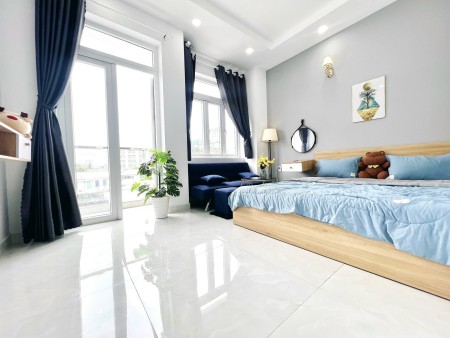 Cho thuê phòng ban công 1PN tách bếp 40m2 Lý Thường Kiệt gần ĐH Bách Khoa, Cư Xá Bắc Hải, 50m2
