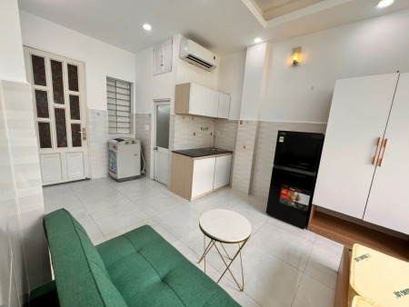 Căn hộ Studio bancol to ngay Tân Quy luôn ạ ???????? Gần TDTU, Lotte, RMIT, UFM, NTT, 40m2