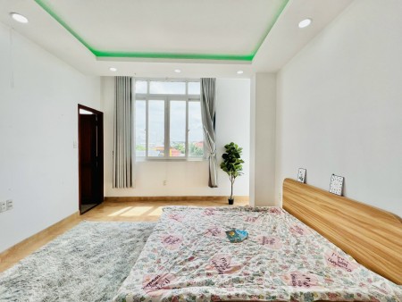 Phòng studio cửa sổ tách bếp view đẹp 30m2 gần Aeon Tân Phú, 30m2