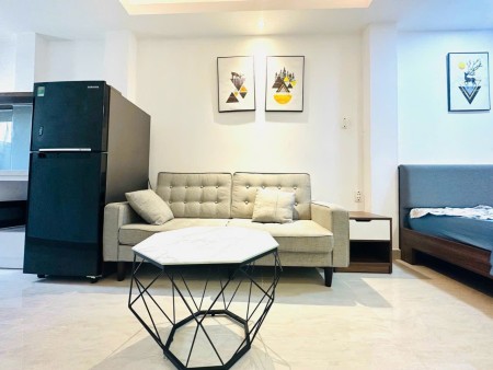 Trống lại căn hộ studio tách bếp Cống Quỳnh Q1 Gần Bùi Viện, 35m2