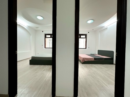 Căn Hộ 2PN-Cửa Sổ Đơn Giản Mà Tiện Qua RMIT chưa tới 5’, 45m2