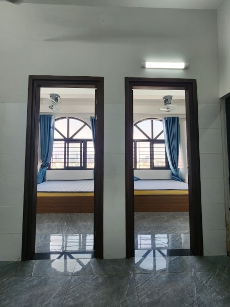 Căn Hộ 2 PN- 1WC Full Nội Thất gần Lotte Mart, RMIT, TDTU, UFM, 40m2