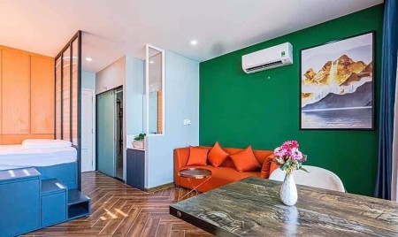Phòng studio ban công view xinh sò. Hồ bơi sân thượng, phòng gym, full tiện ích. Gần TDT, rmit, q4,, 50m2