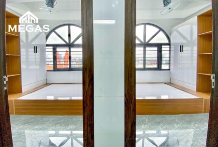 Giá đang giảm - nhanh tay để được giá ưu đãi ️️Căn hộ 2PN cửa sổ - gần cầu Kênh Tẻ, 40m2