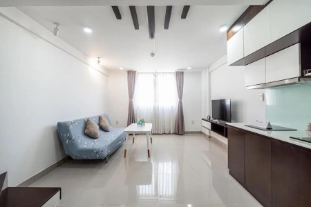 CĂN HỘ DỊCH VỤ full nội thất nằm ngay mặt tiền đường Nguyễn Thị Thập, 30m2