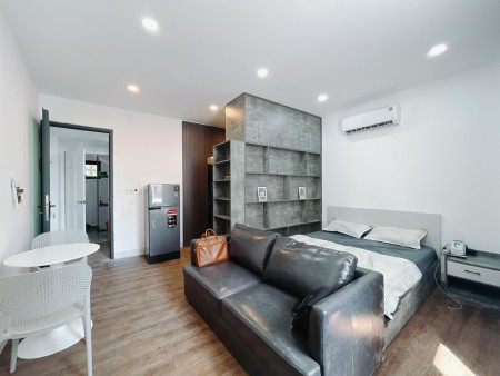 Căn hộ 1PN sang trọng có ban công khu vực công viên Gia Định quận Phú Nhuận, 40m2